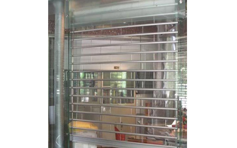 水晶卷（juàn）簾門