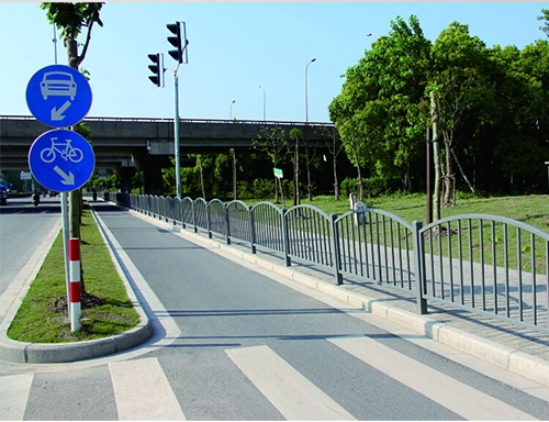 草坪護欄（lán）